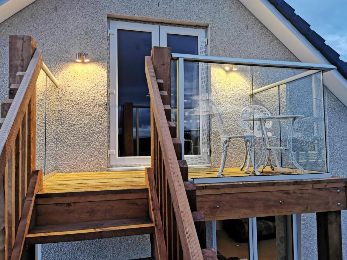Vicki'S Den Apartment Тейн Екстериор снимка