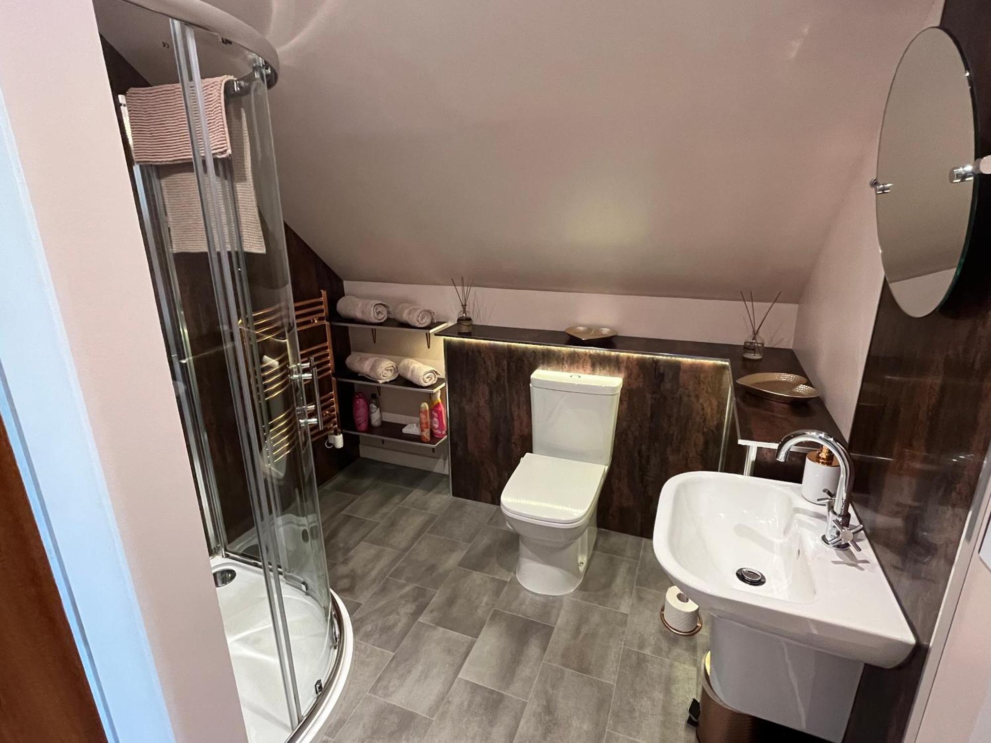 Vicki'S Den Apartment Тейн Екстериор снимка